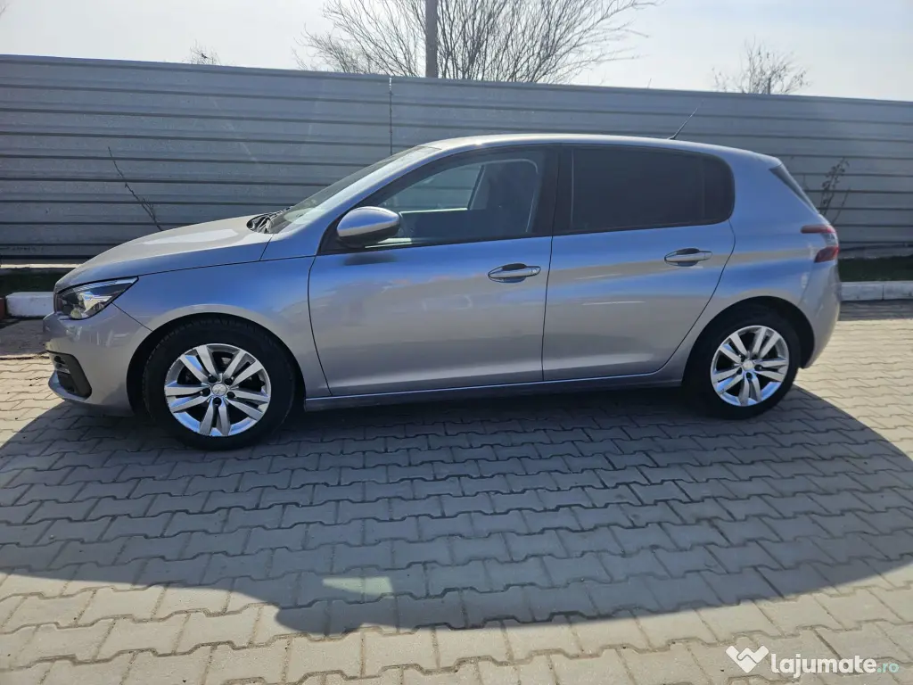 Peugeot 308 facelift 