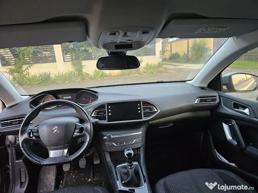 Peugeot 308 facelift 