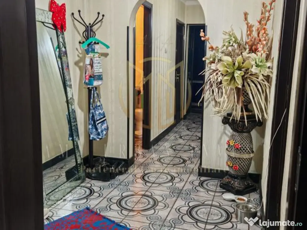 Grigore Ionescu Otesani 3 camere 72mp 1983 , 135000eur 