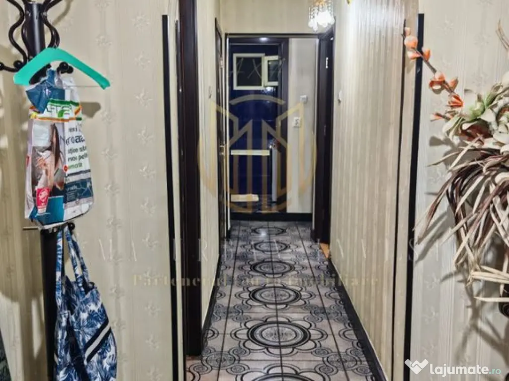 Grigore Ionescu Otesani 3 camere 72mp 1983 , 135000eur 