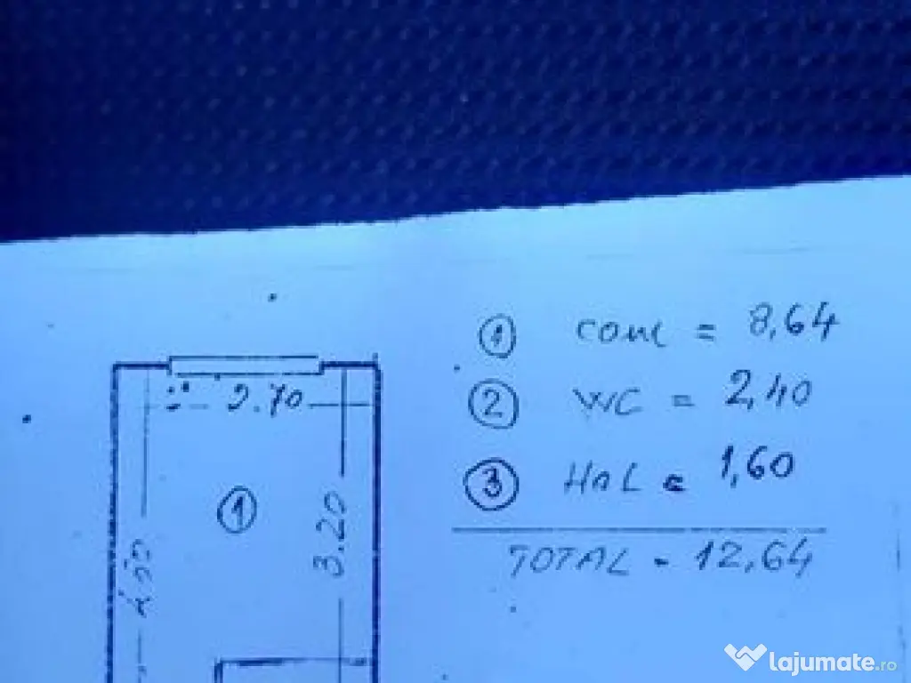 Garsoniera confort III baie proprie 12 mp 