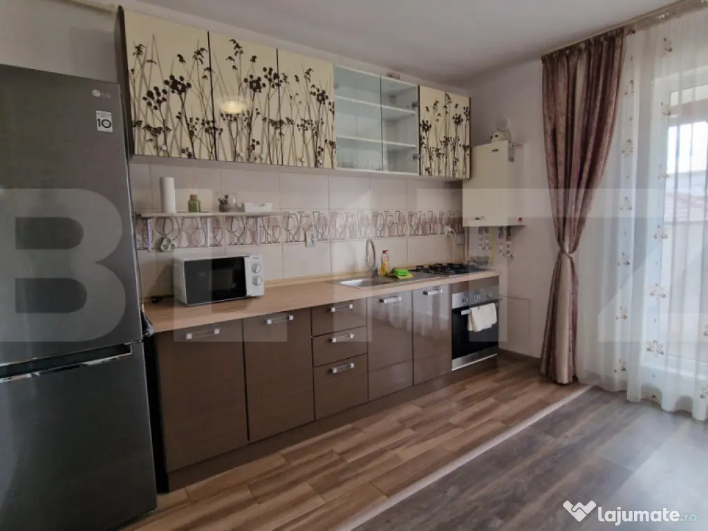 Apartament cu 2 camere, etajul 2, parcare inclusa, zona Terr 