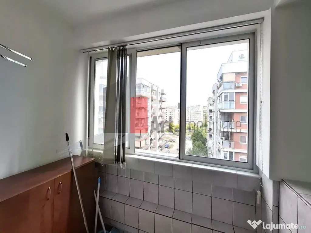 Gars. 31 mp, et 9/10, bloc reabilitat, instalații refăc... 