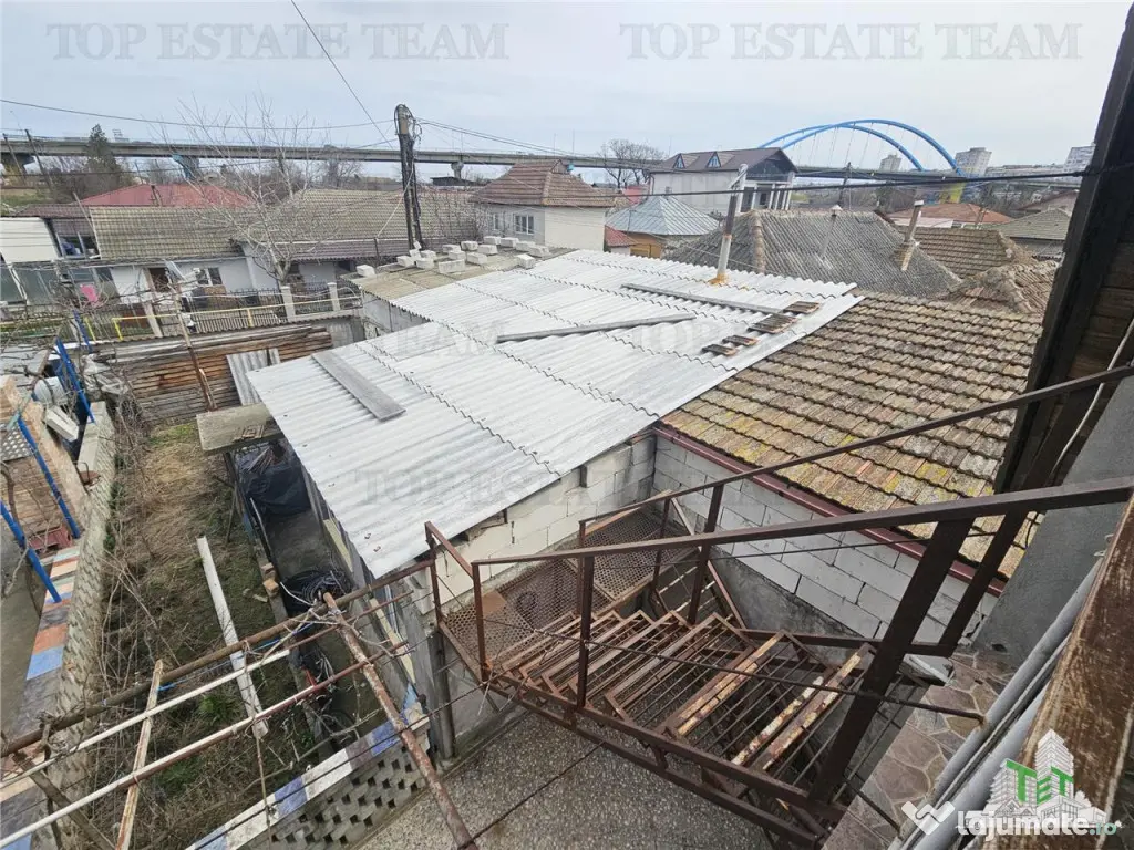 Casa 4 camere plus anexe zona gara Medgidia, Constanta 