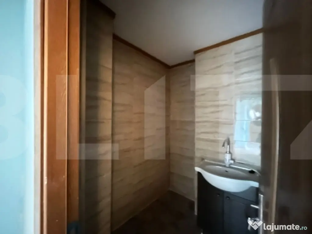 Apartament 4 camere decomandat – Zona Grivița 