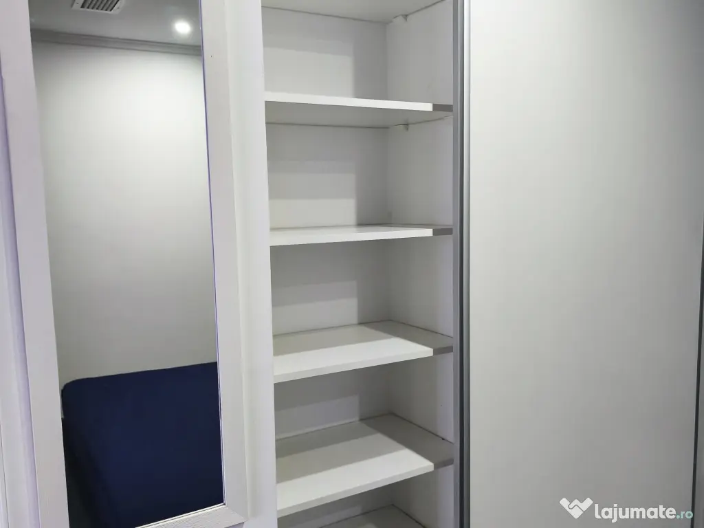 Ofer spre închiriere 2 camere 