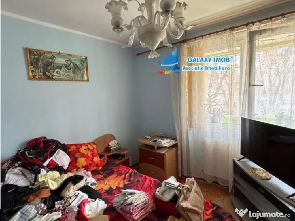 Ferdinand - Avrig, 2 camere, mobilat/utilat, etajul 2 