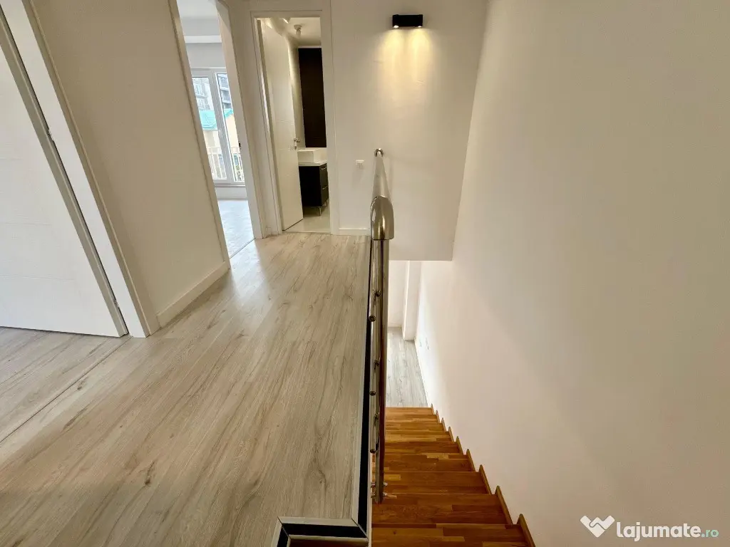 COSMOPOLIS - Vila Tip NC, partial mobilata 