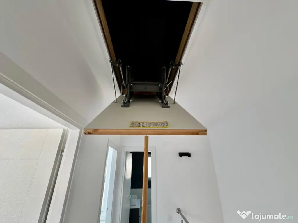 COSMOPOLIS - Vila Tip NC, partial mobilata 