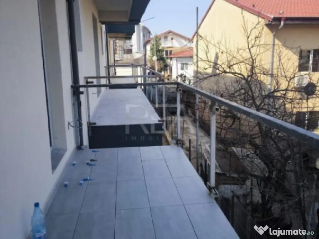 Apartament 3 camere, Crangasi 