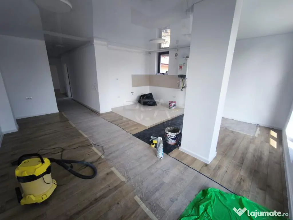 Apartament 3 camere, Crangasi 