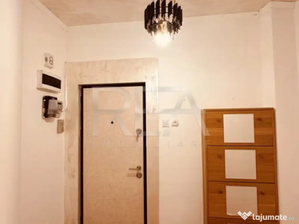 2 Camere Renovat Ideal Pentru Investitii 