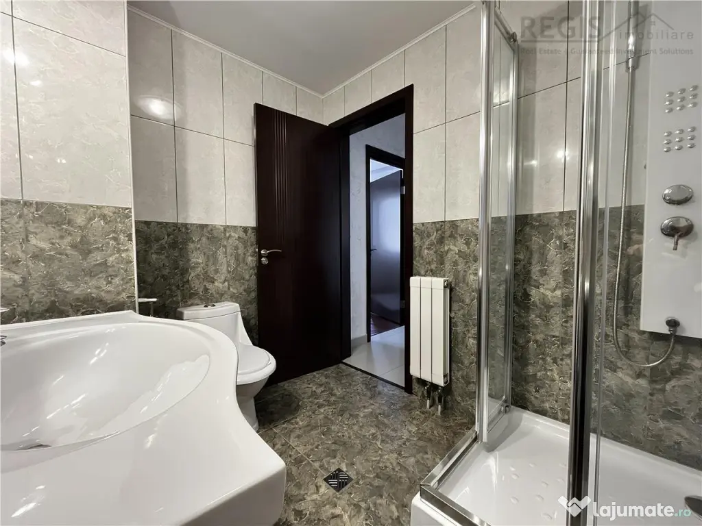 Apartament 2 Camere Central cu Parcare in Bloc Nou 