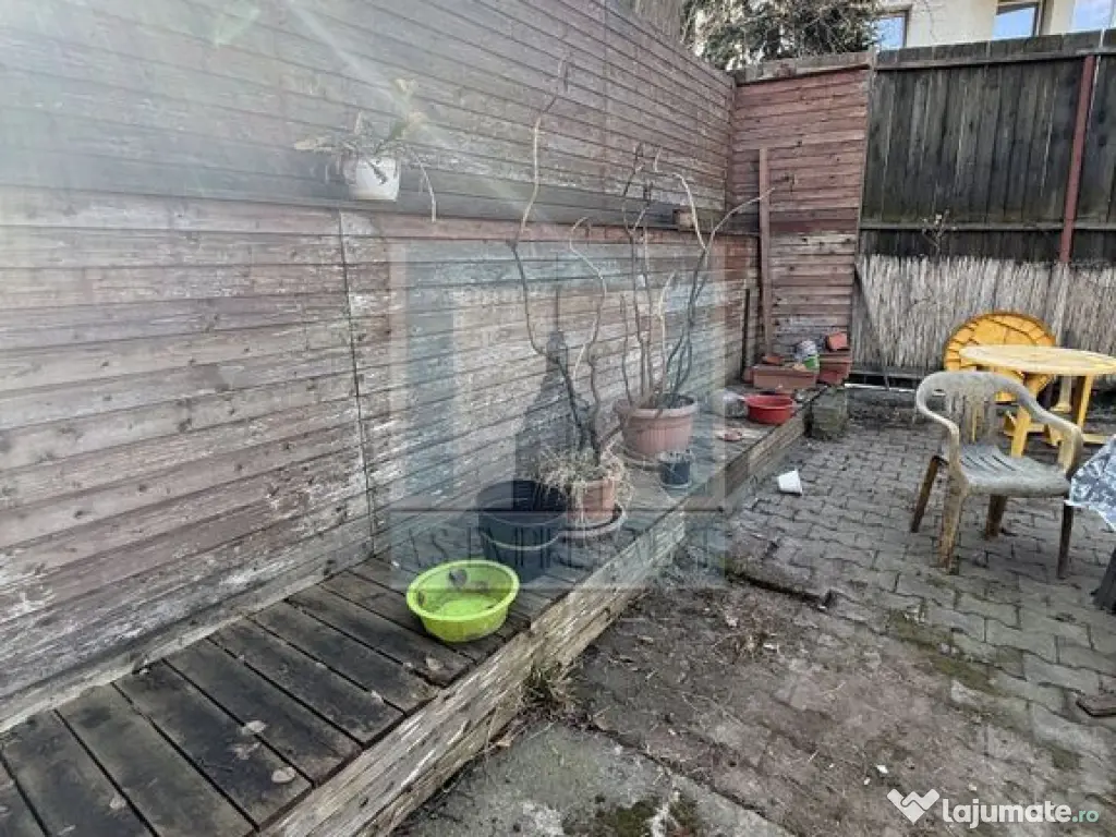 Apartament 3 camere,82 mp utili, la casa, singur in curte... 