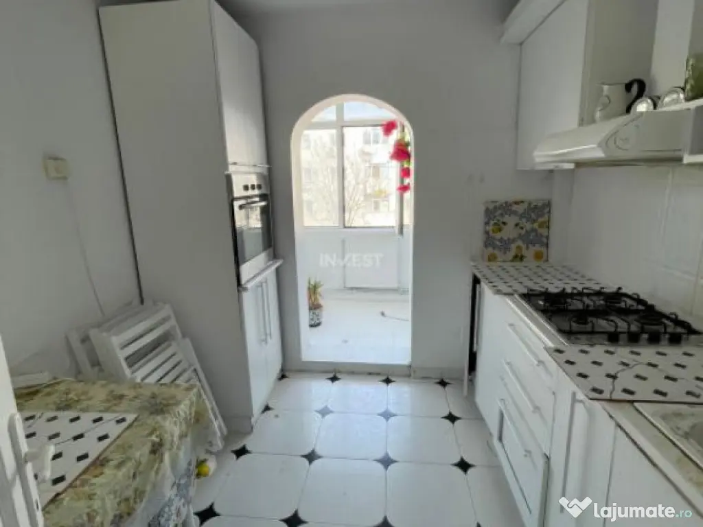 De vanzare, apartament 3 camere – Podu de Fier, Iași 