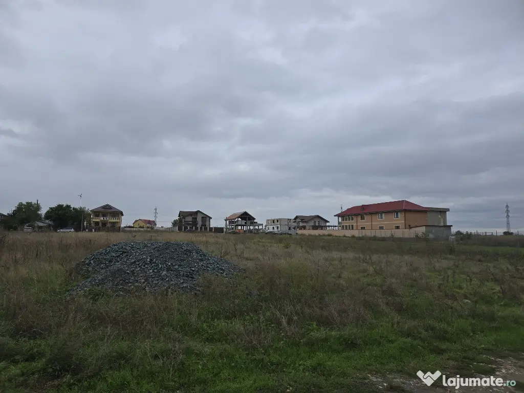 Teren de vanzare Constanta zona km 5 - vila cucoanei 