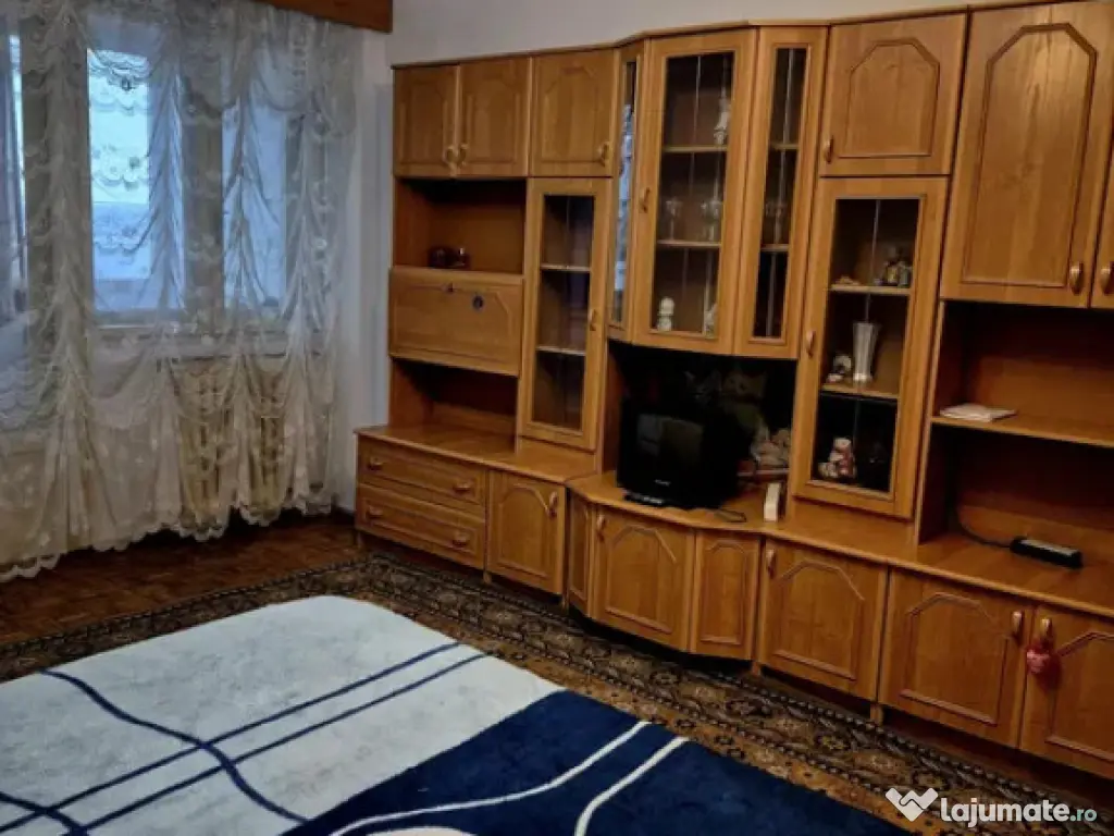 Garsonieră de vânzare – zona Piața Progresu 