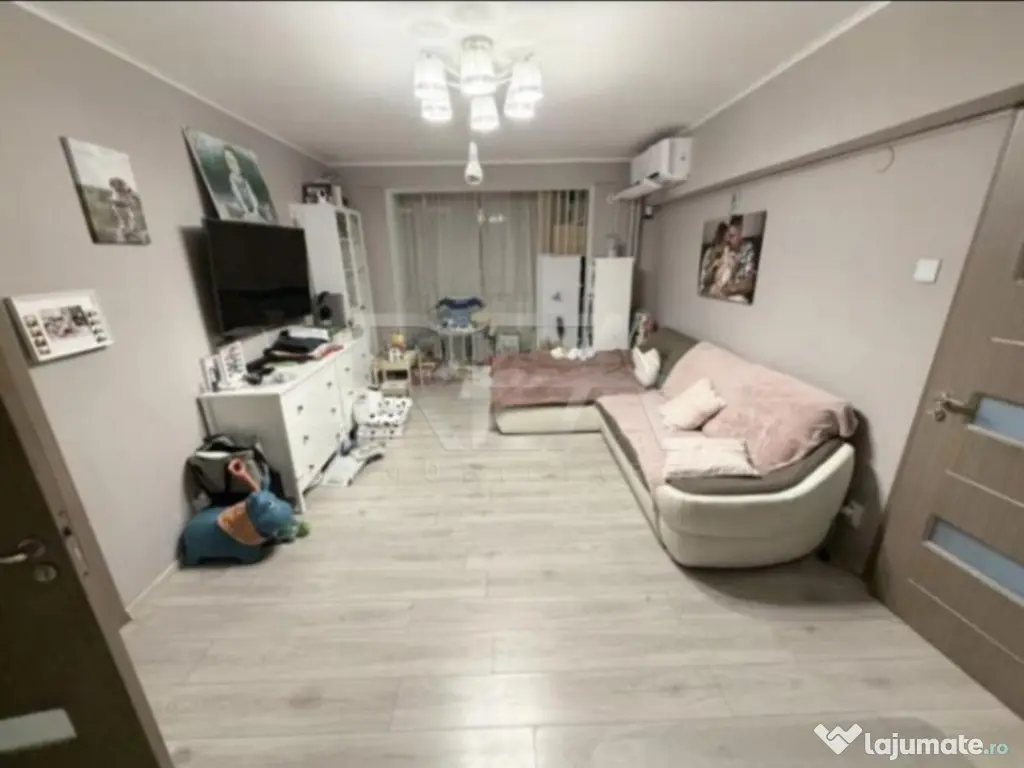 2 camere Vitan, centrală, parcare, et. 3, an 1978, 57 mp 