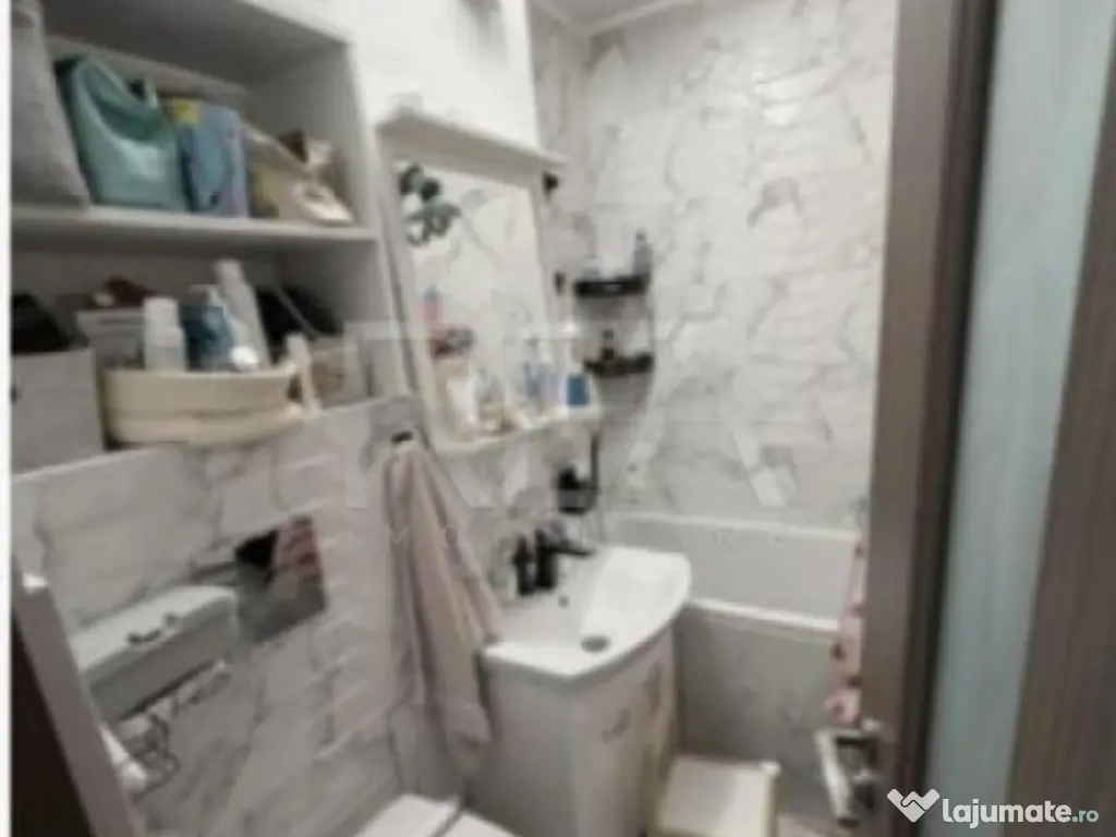 2 camere Vitan, centrală, parcare, et. 3, an 1978, 57 mp 