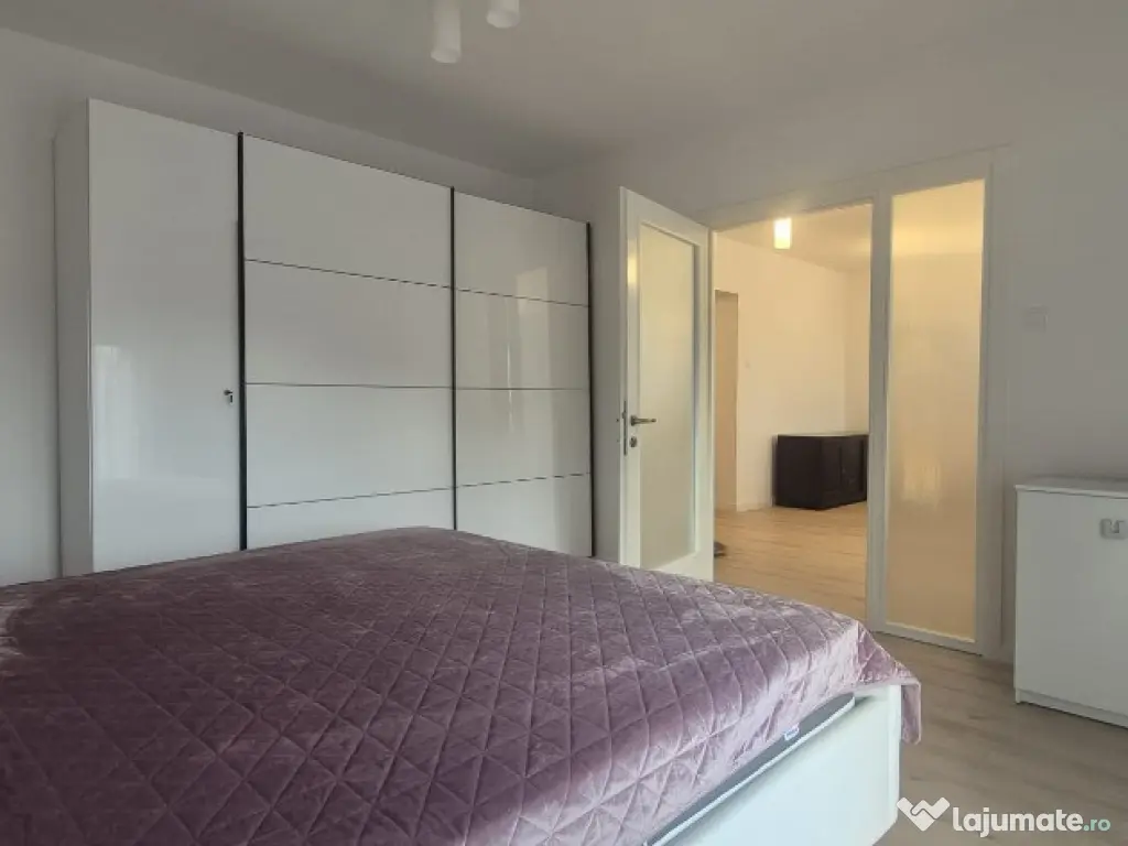 Hollosi Simon, parte duplex 