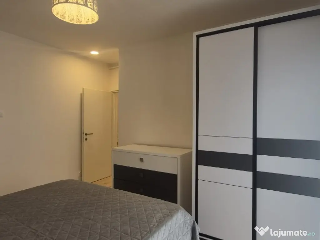 Hollosi Simon, parte duplex 