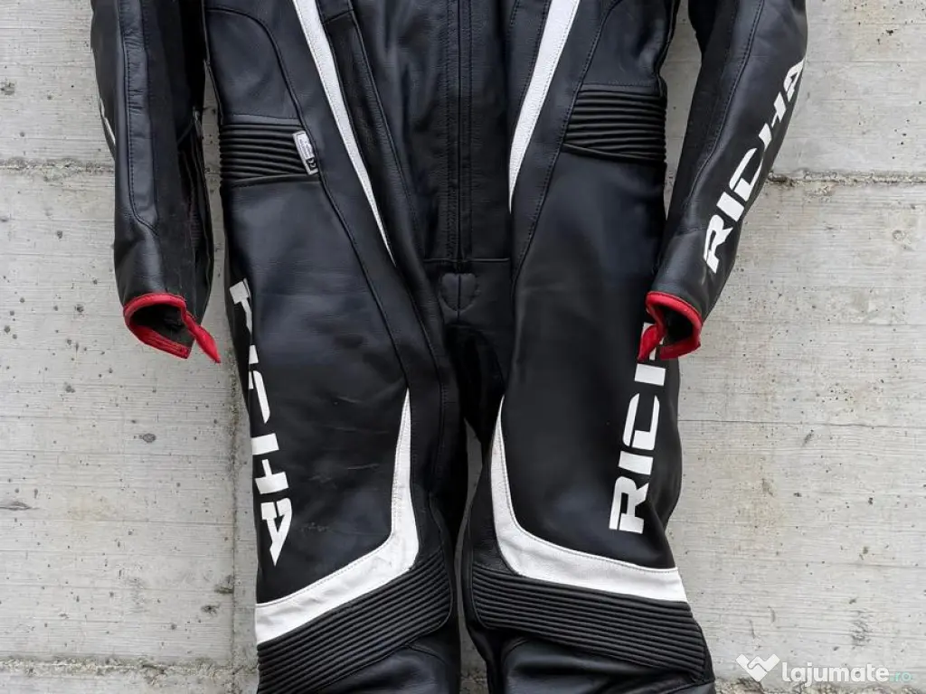 Combinezon moto piele bărbați  Richa + ghete moto impermeabile Richa 