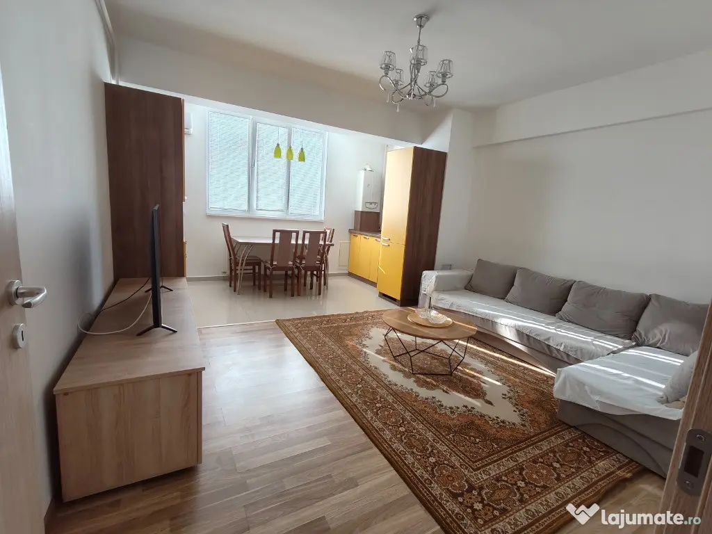 Inchiriez apartament 3 CAMERE, pe str. Sondelor, zona 9 Mai 