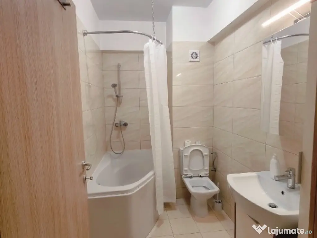 Inchiriez apartament 3 CAMERE, pe str. Sondelor, zona 9 Mai 