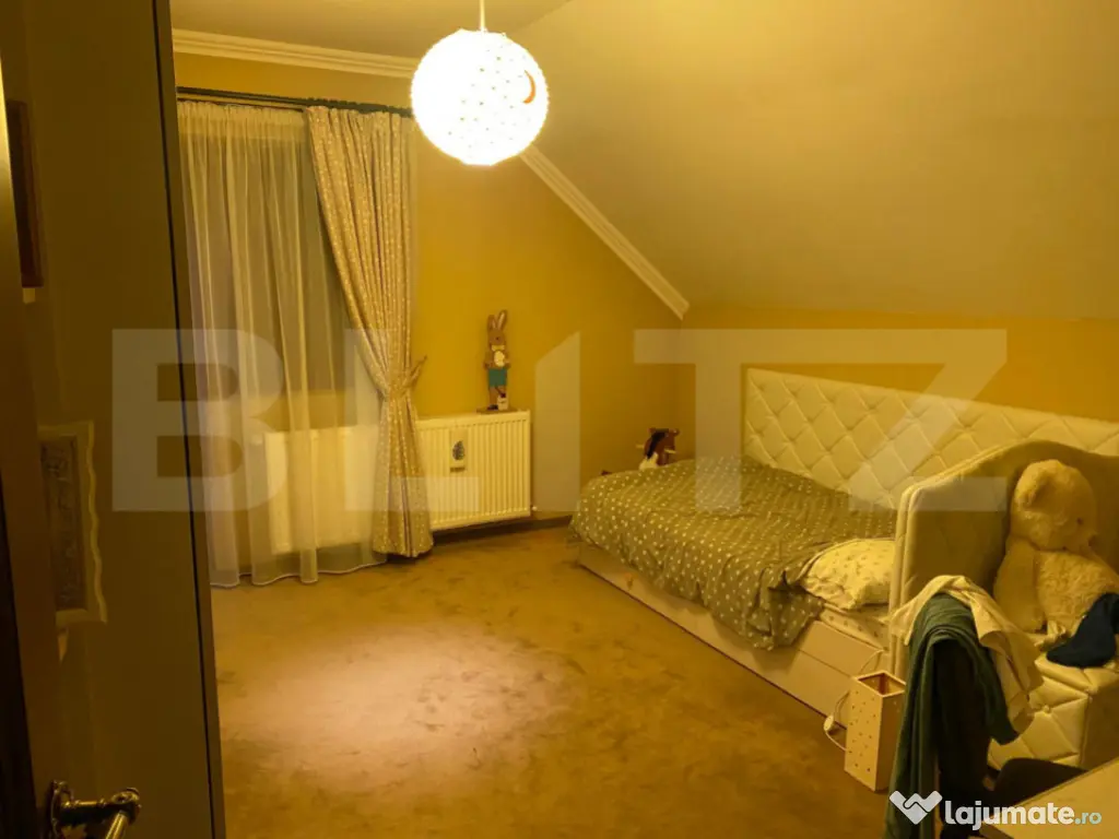 Vilă deosebită cu 30 ari teren și facilități complete ? 