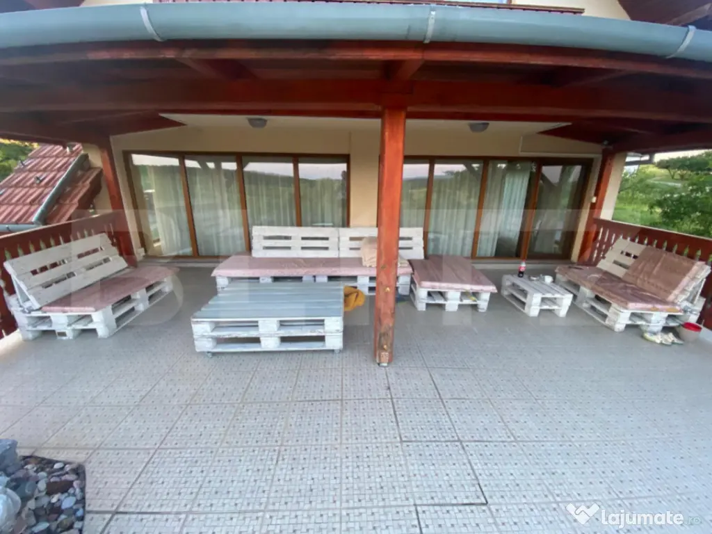 Vilă deosebită cu 30 ari teren și facilități complete ? 