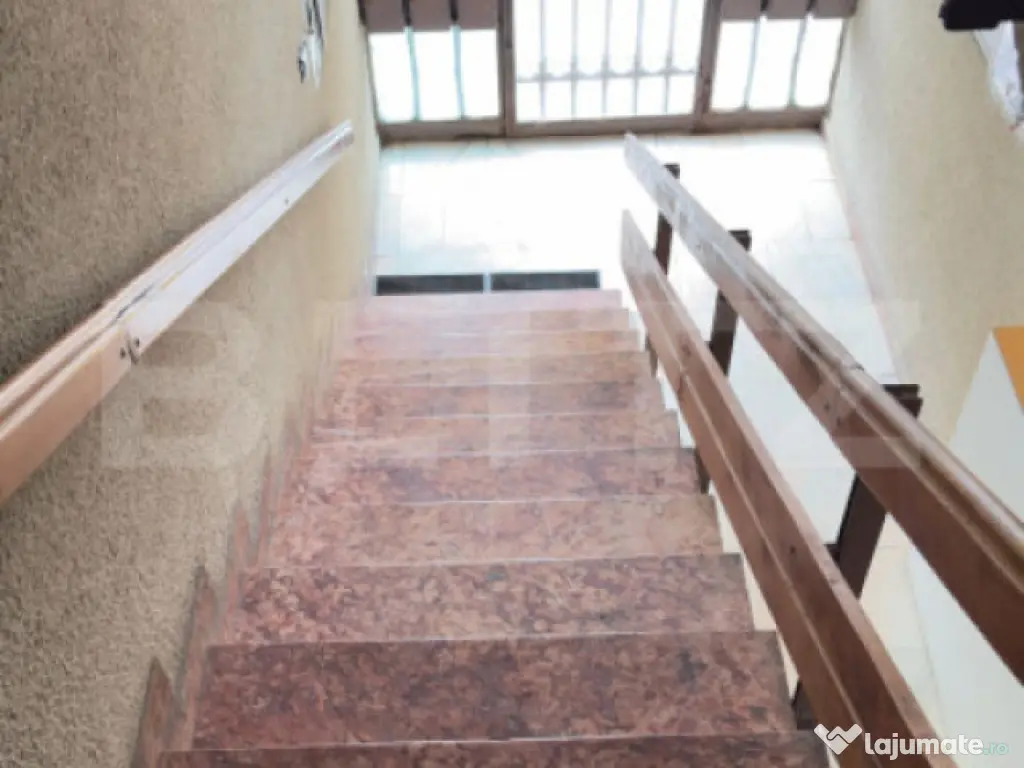 Apartament de vânzare – zonă semicentrală, 114 mp, gara 