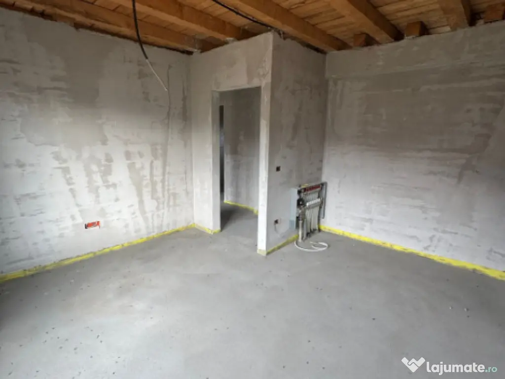 Casă semifinisată Tăuții Măgherăuș, 136 mp, teren 19 