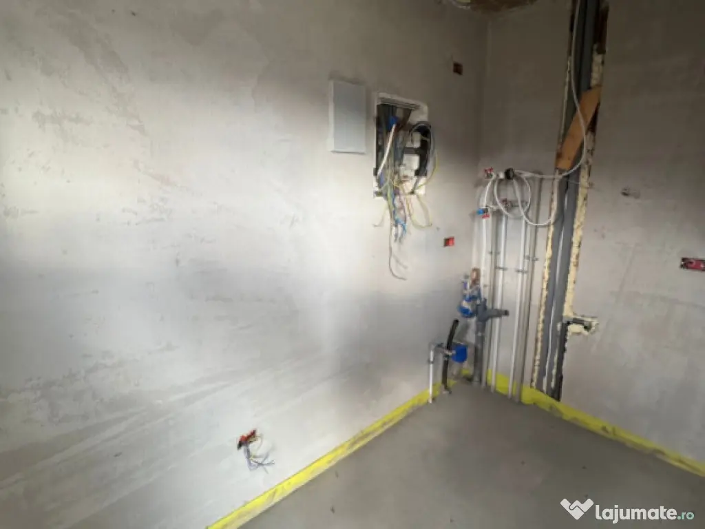 Casă semifinisată Tăuții Măgherăuș, 136 mp, teren 19 