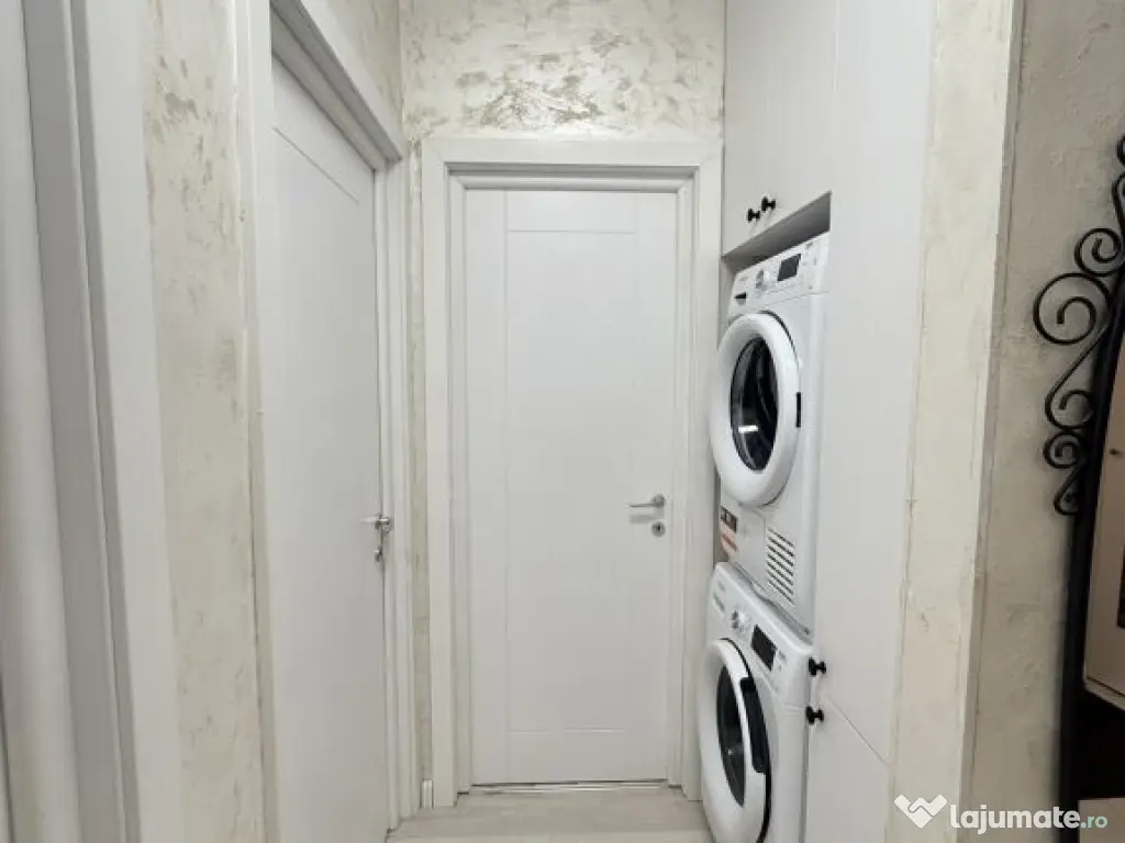 Apartament 3 camere, 2 bai, bloc nou, parcare, Rezidențial 