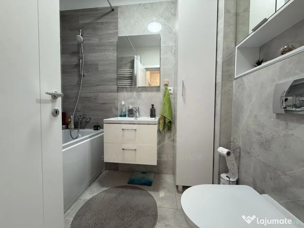 Apartament 3 camere, 2 bai, bloc nou, parcare, Rezidențial 