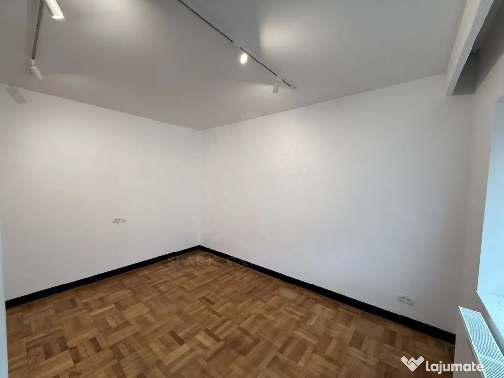 Spațiu comercial Birouri/ Notariat, Zona Centrala, Gh. 