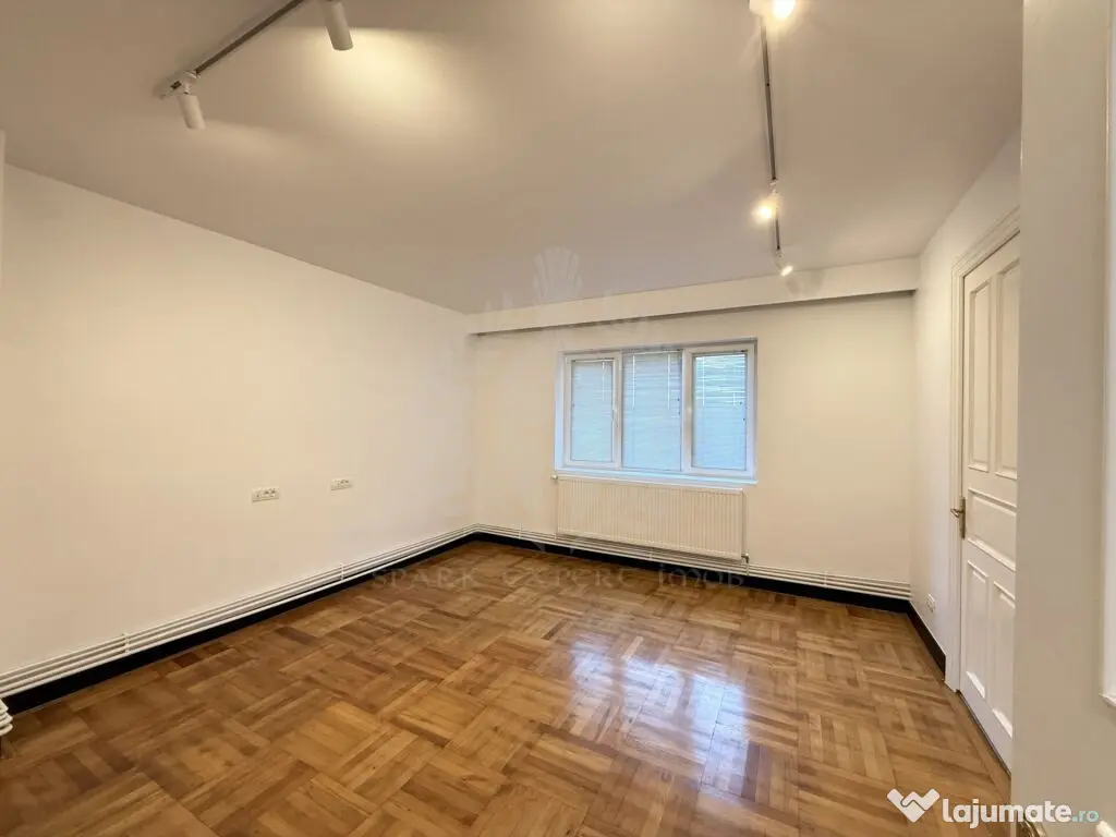 Spațiu comercial Birouri/ Notariat, Zona Centrala, Gh. 