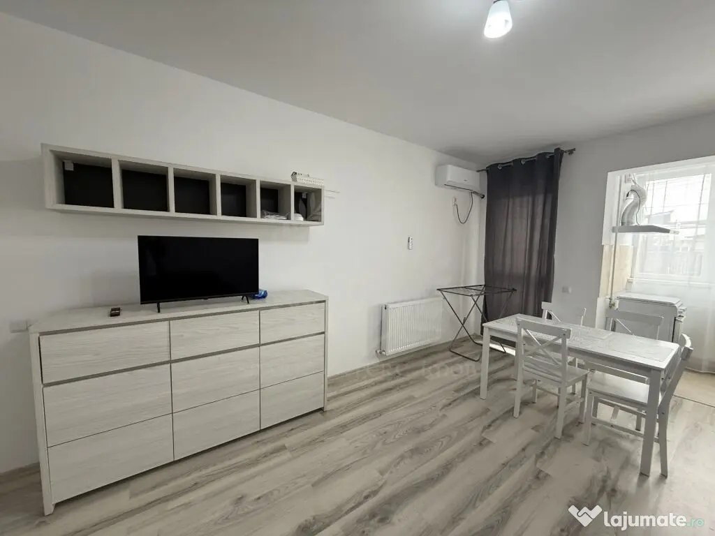 Inchiriere apartament 2 camere, bloc nou, zona Vest,