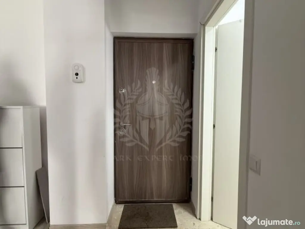 Inchiriere apartament 2 camere, bloc nou, zona Vest,