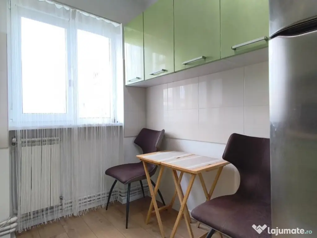 Apartament 3 camere in Deva, zona Piata- Kogalniceanu 