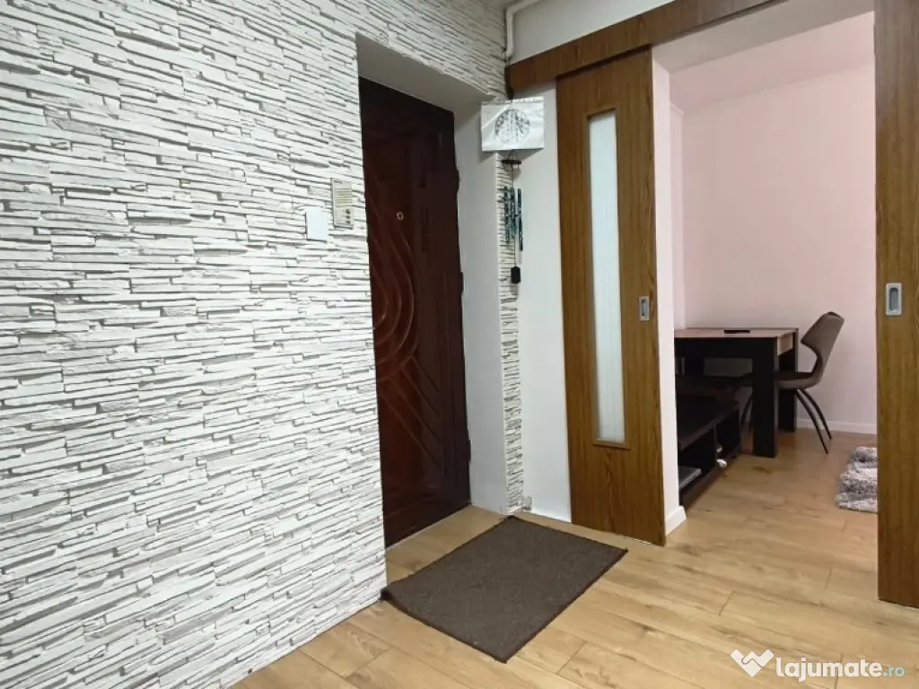 Apartament 3 camere in Deva, zona Piata- Kogalniceanu 