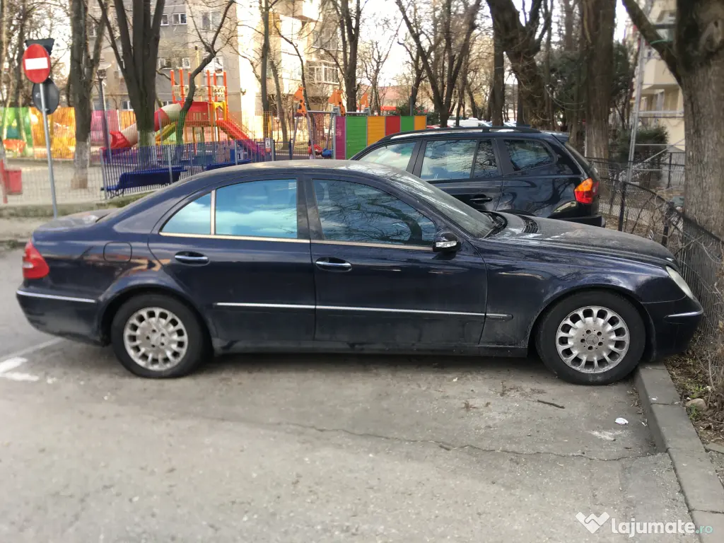 Vând Mercedes-BENZ W211 Elegance CDI din 2004 