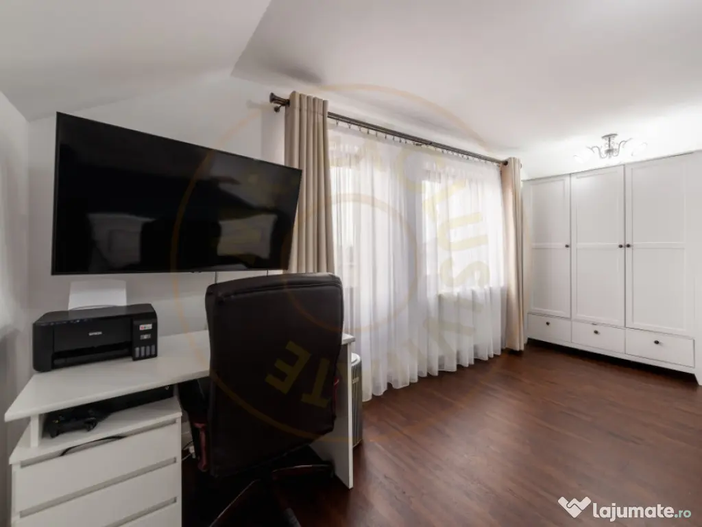 Casa P+M, 120mp utili, teren 477mp, Bradu, AG 