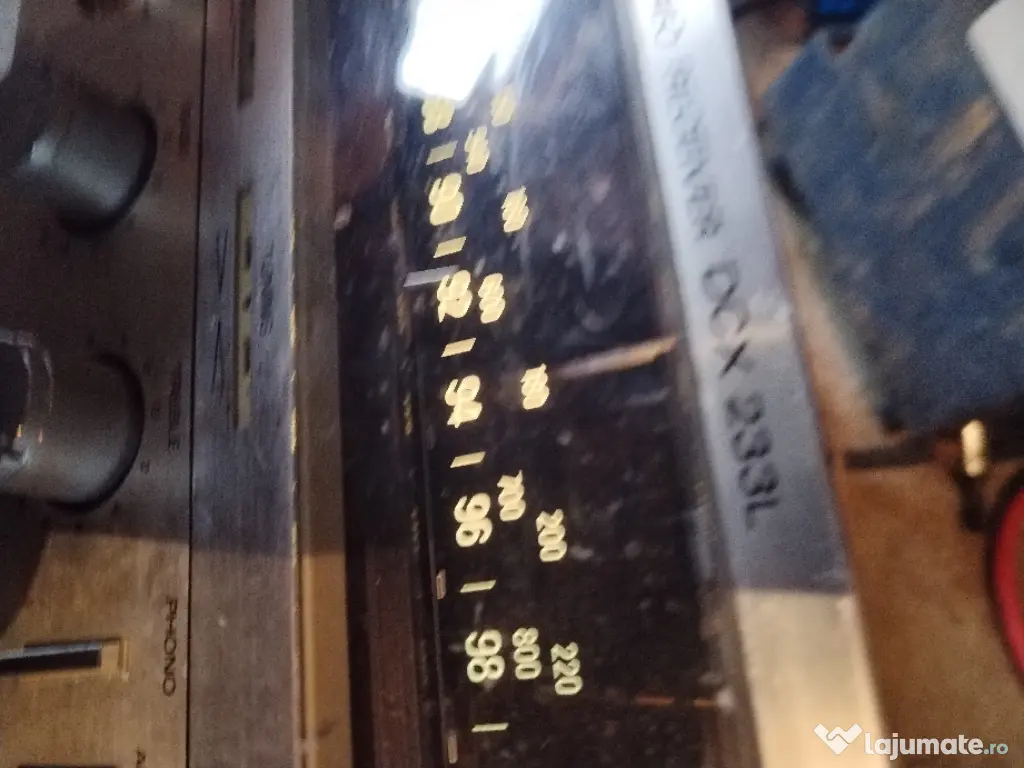 Amplituner Sanyo dcx 233L nefuncțional 