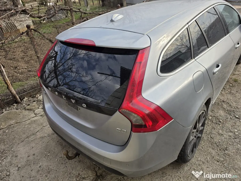 Volvo v60 2011 163 cp