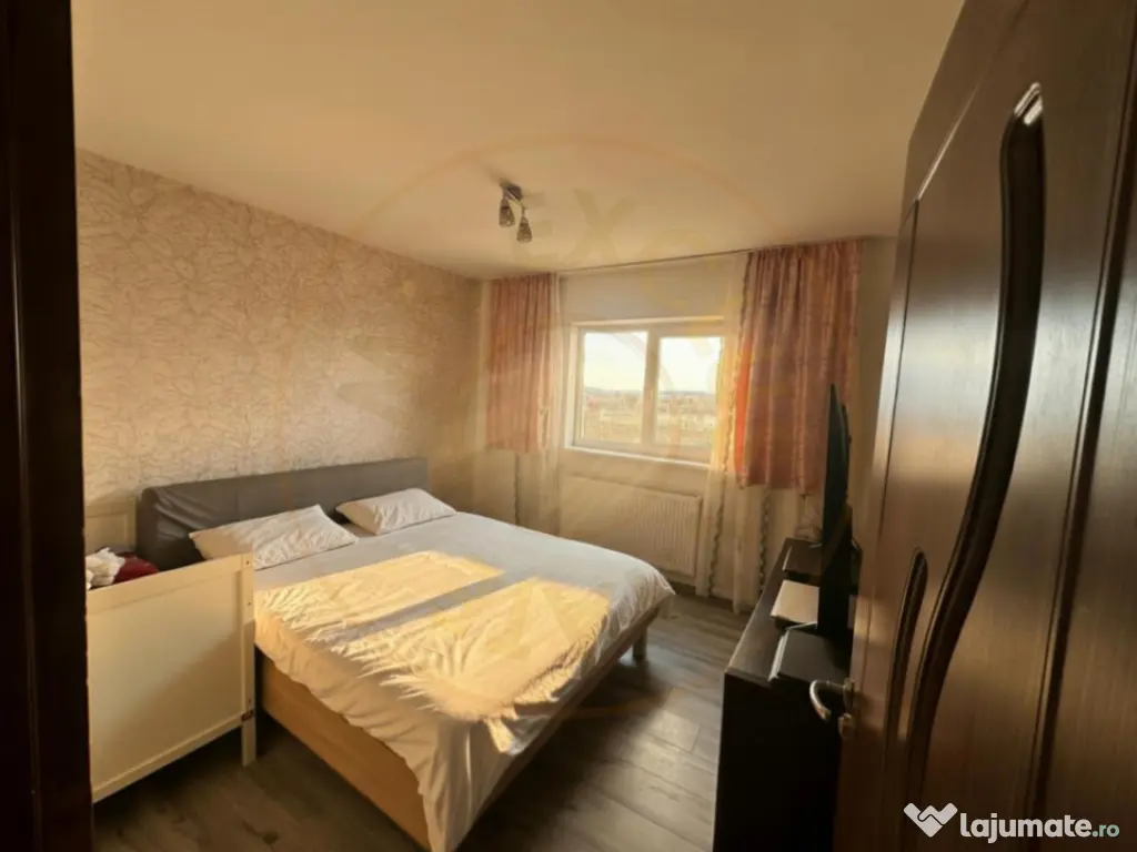 Apartament 3 camere decomandat 