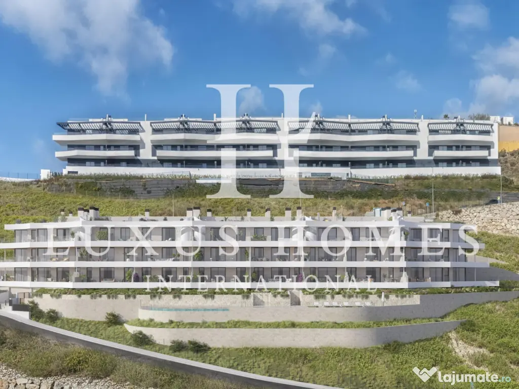 Apartament cu vedere la mare, piscină panoramică și wellness în zonă verde 