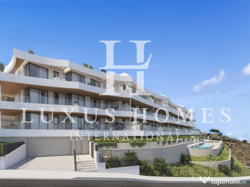 Apartament cu vedere la mare, piscină panoramică și wellness în zonă verde 