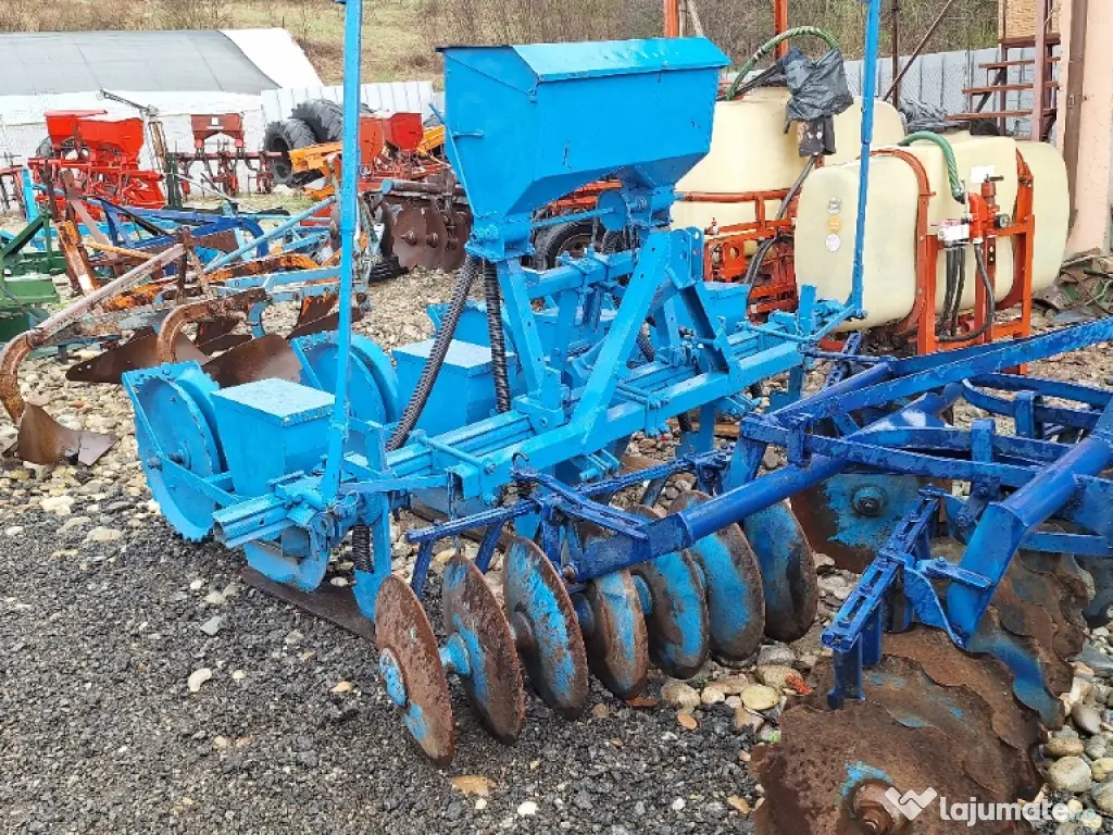 cultivator prasitoare 