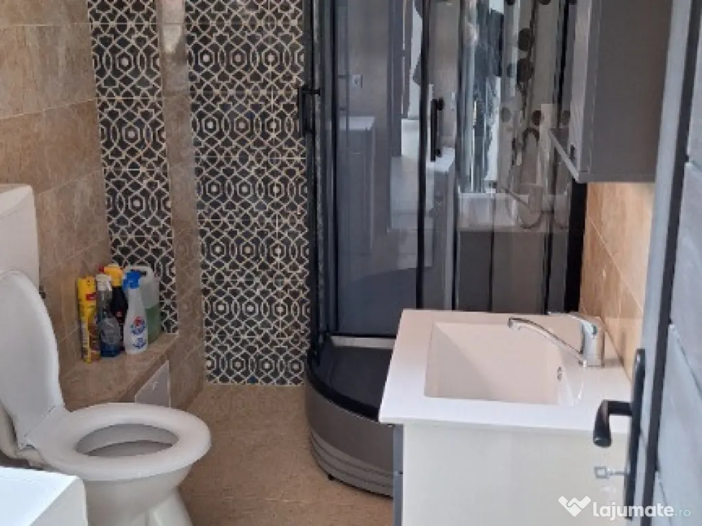 Proprietar închiriez apartament 3 camere Obor 